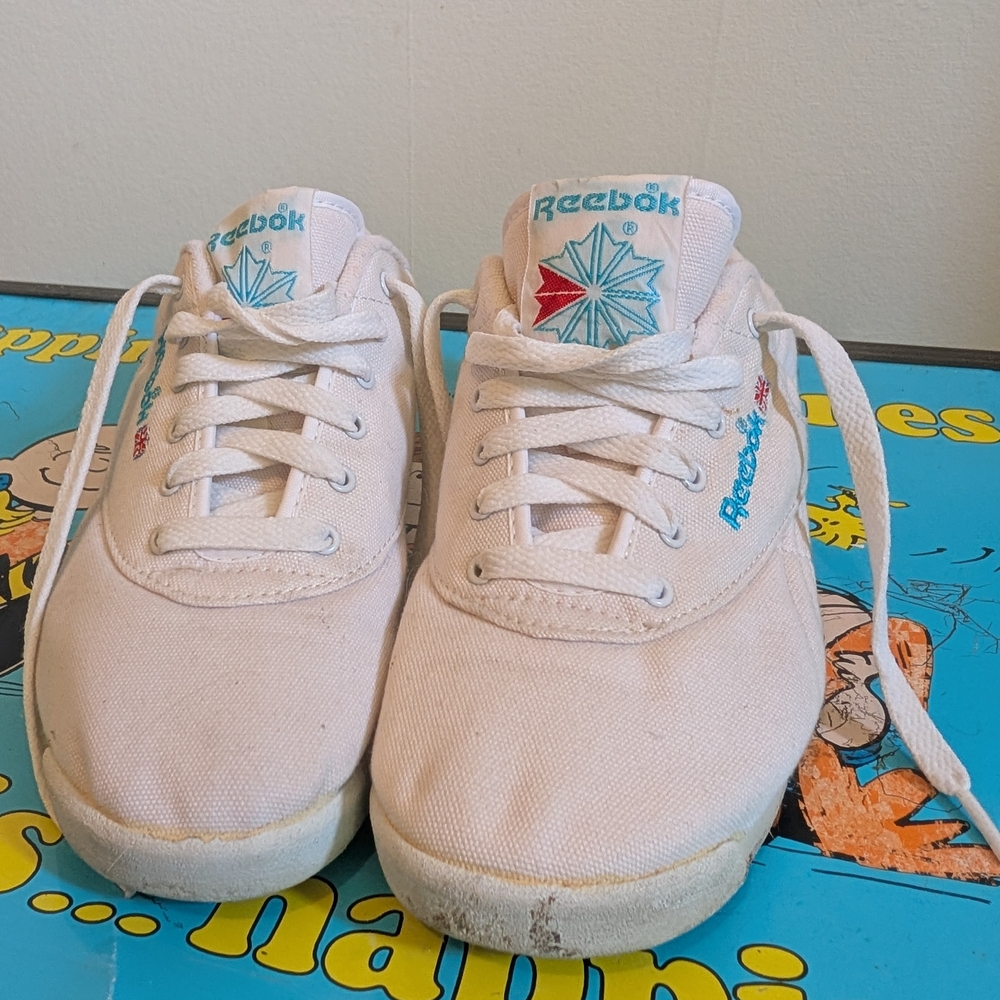 Reebok Women's White Sneakers, Size 7